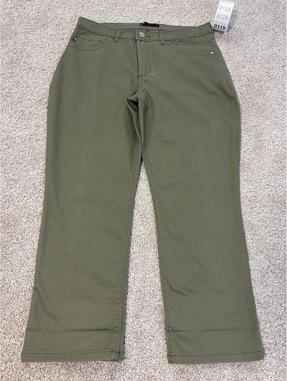 Lee Easy Fit olive pants